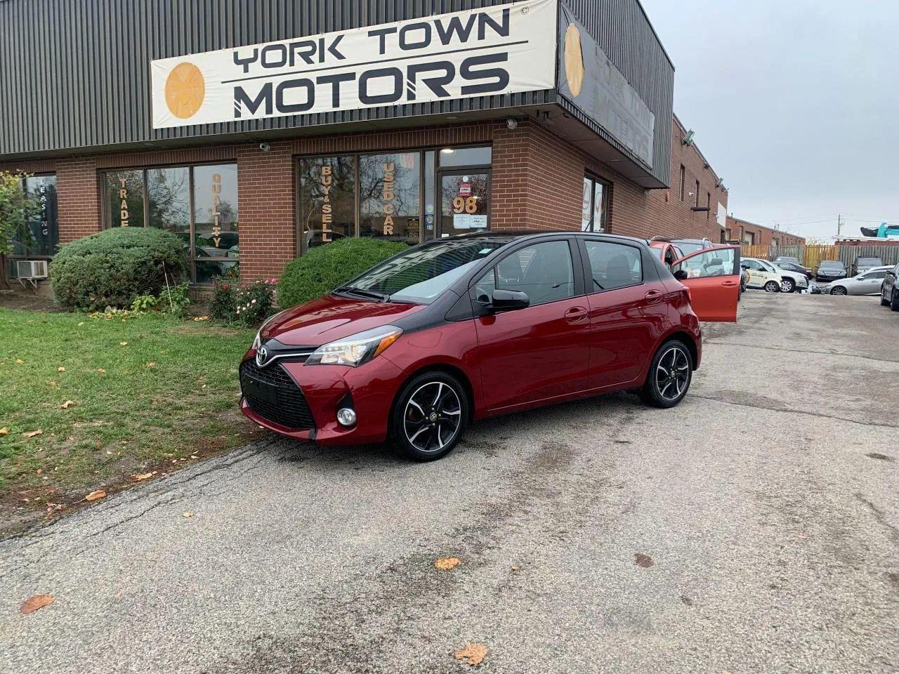 2017 Toyota Yaris SE-0