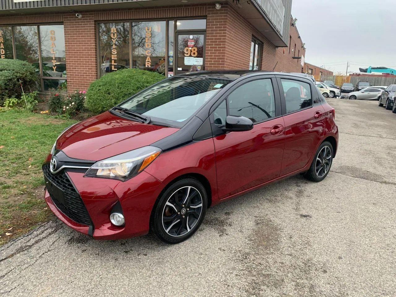 2017 Toyota Yaris SE-4