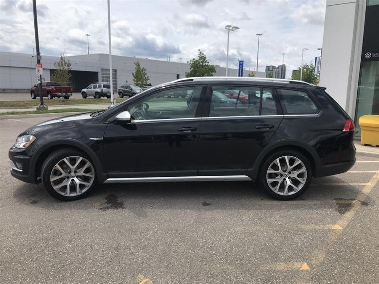 2017 Volkswagen Golf R -2