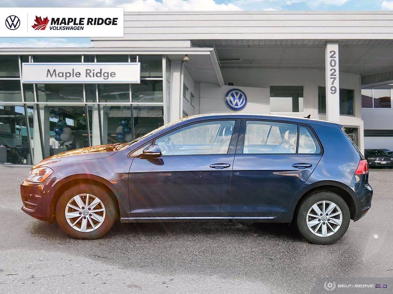 2017 Volkswagen Golf Trendline TSI-2