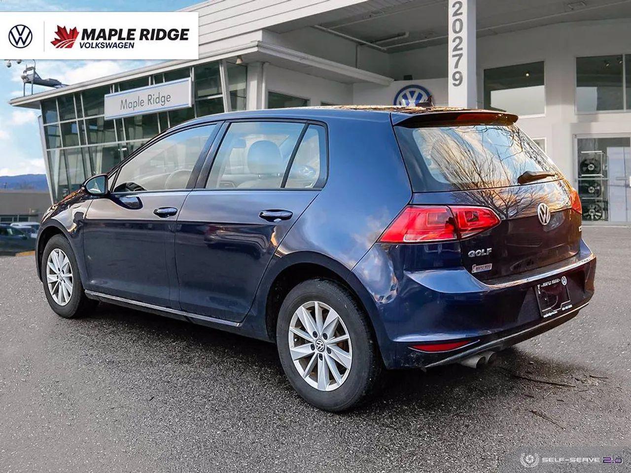 2017 Volkswagen Golf Trendline TSI-3