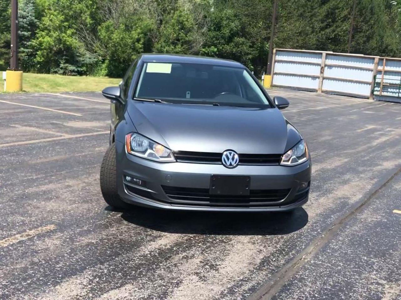 2017 Volkswagen Golf -2