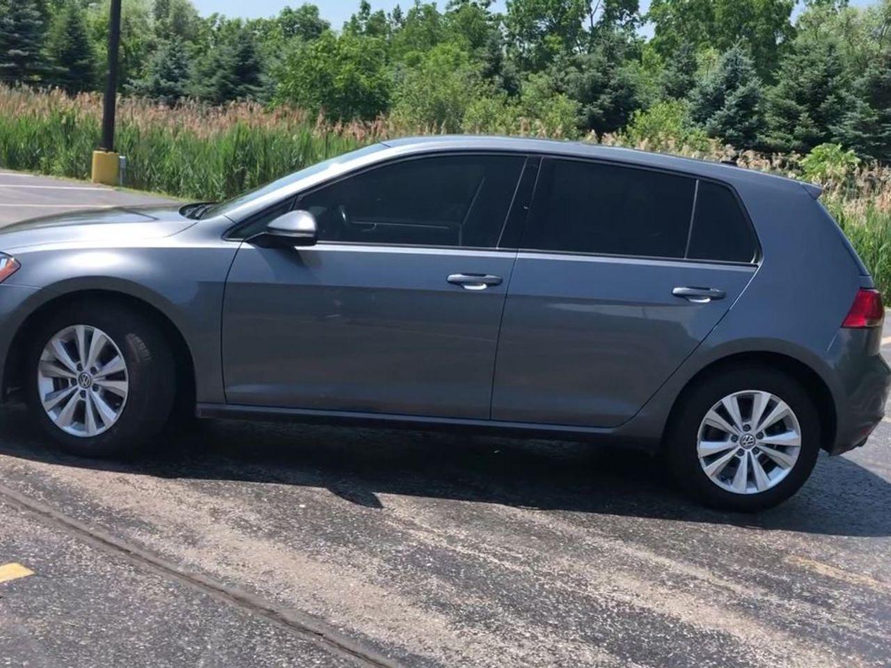 2017 Volkswagen Golf -4