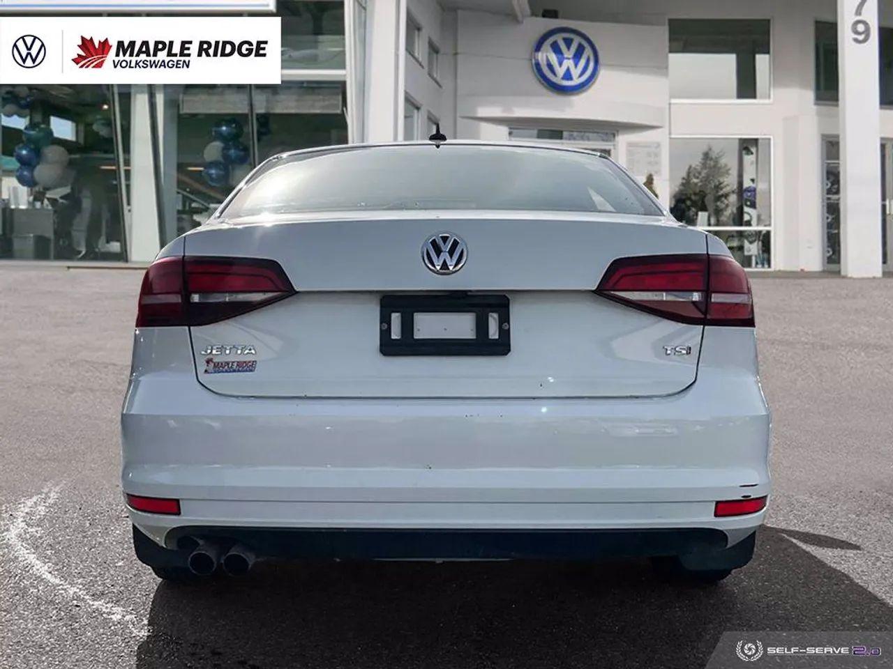 2017 Volkswagen Jetta Trendline+ TSI-4