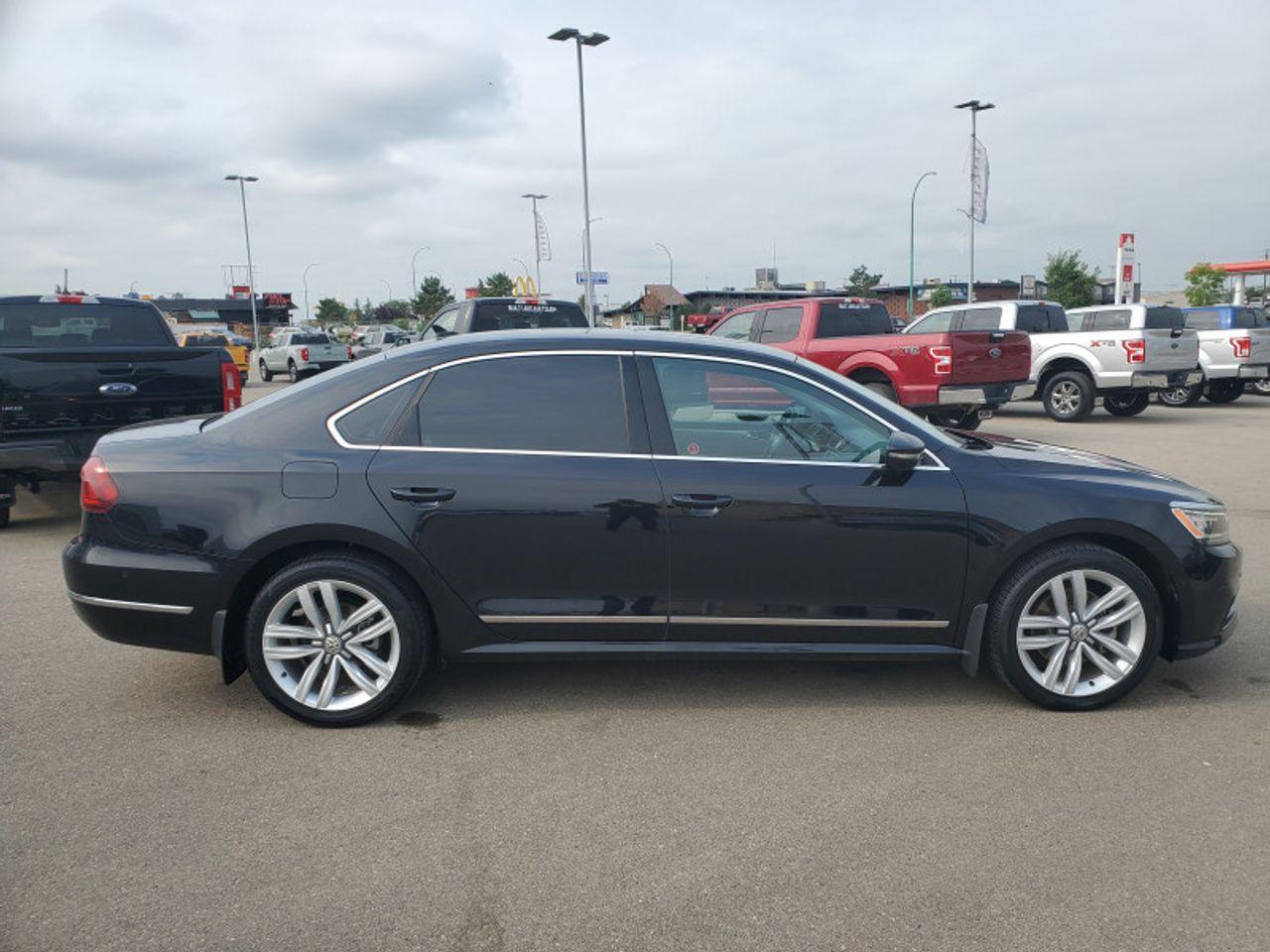 2017 Volkswagen Passat -4