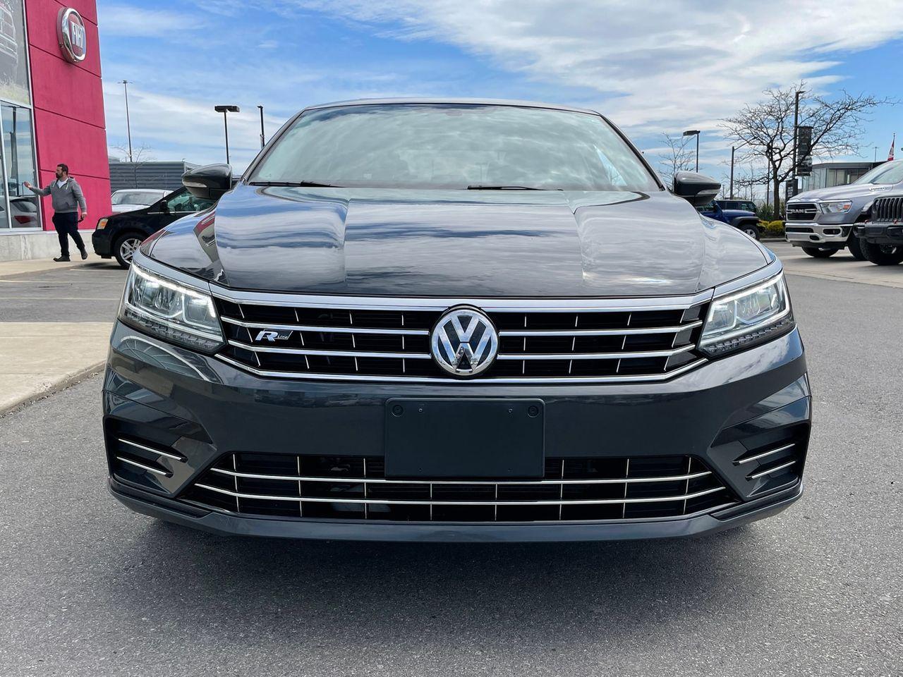 2017 Volkswagen Passat -3