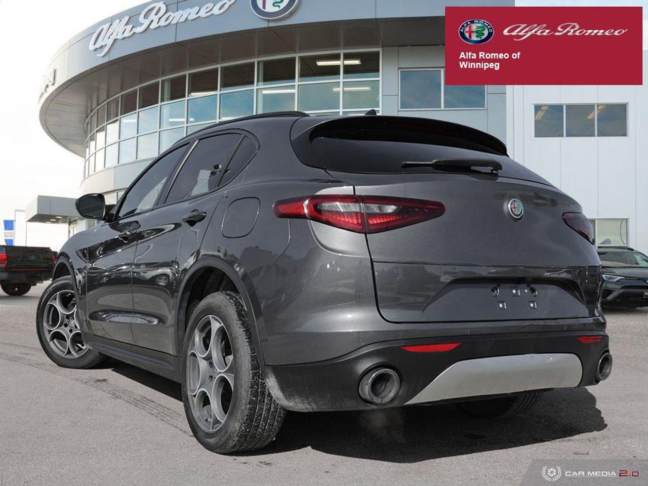 2018 Alfa Romeo Stelvio Sport-3