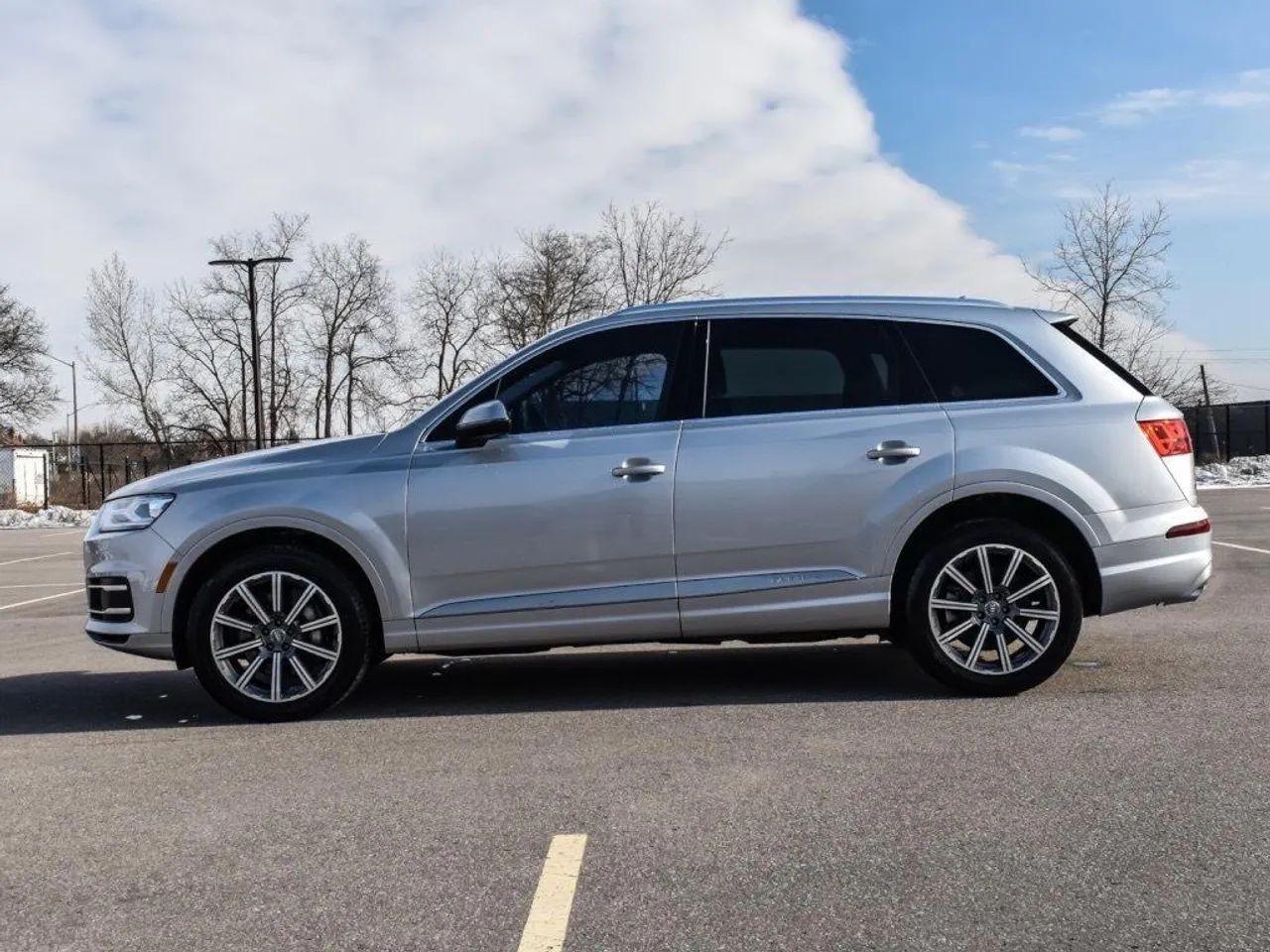 2018 Audi Q7 -1