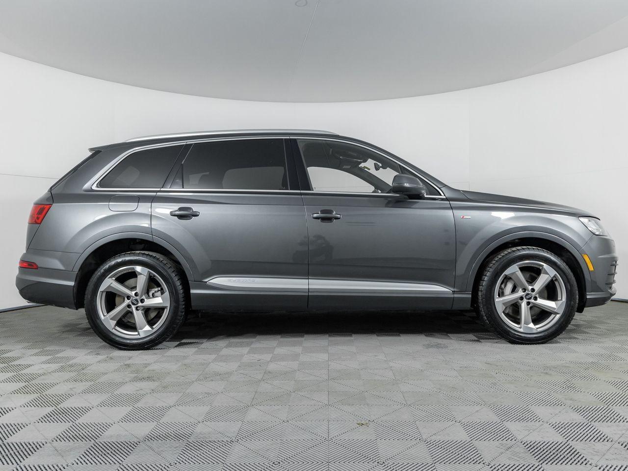 2018 Audi Q7 Technik-2