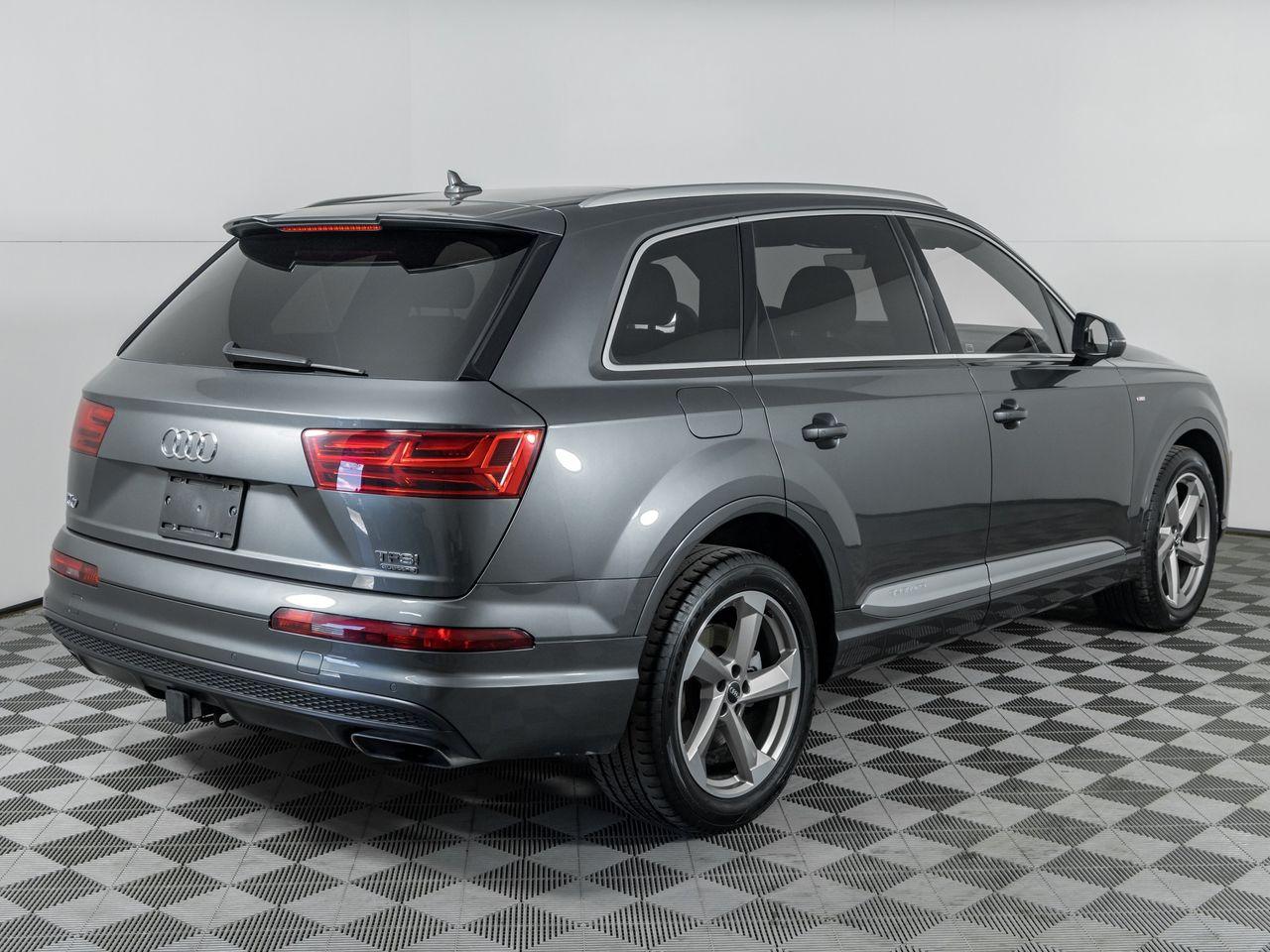 2018 Audi Q7 Technik-3