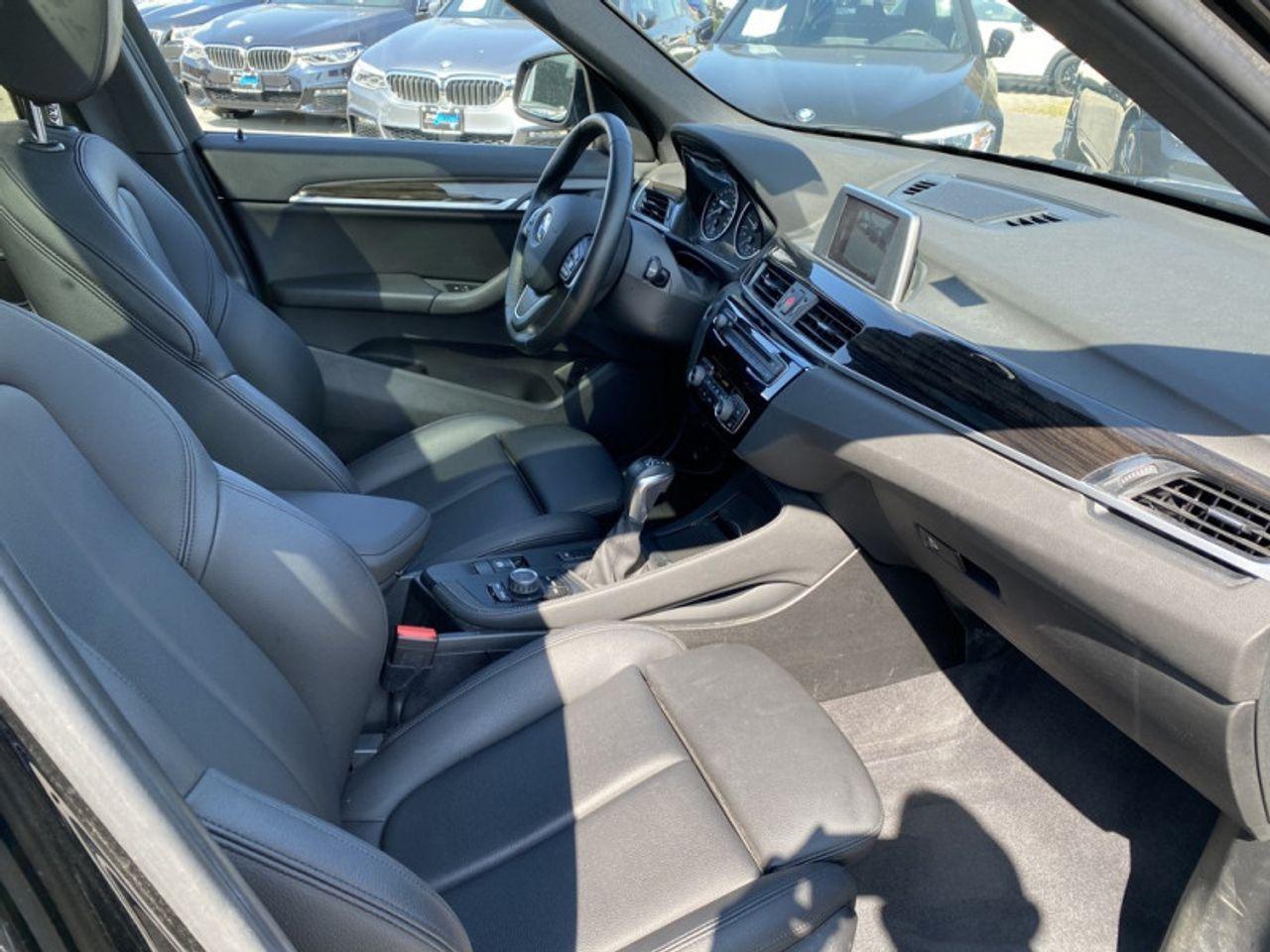 2018 BMW X1 Xdrive28i-3