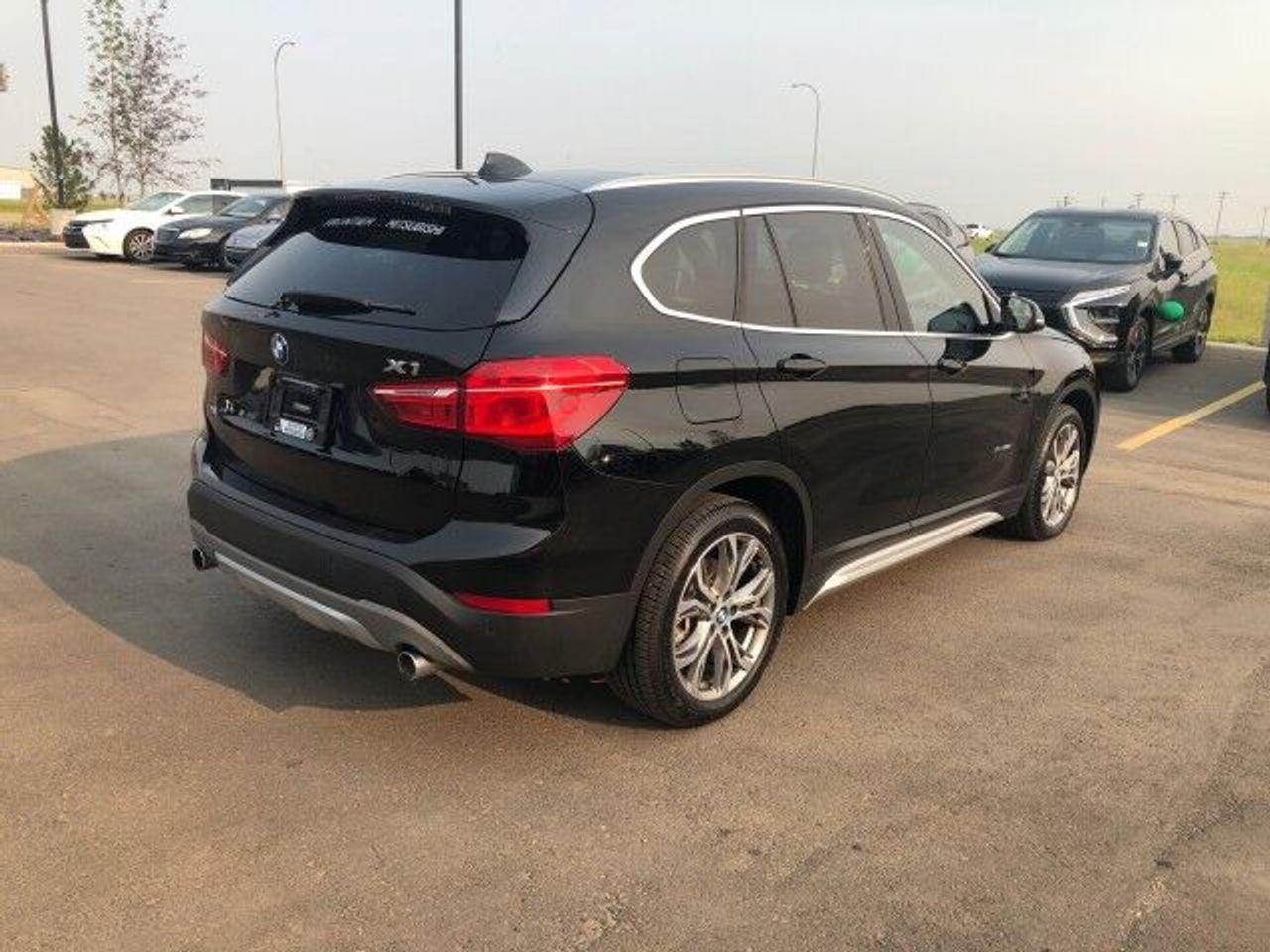2018 BMW X1 Xdrive28i-4