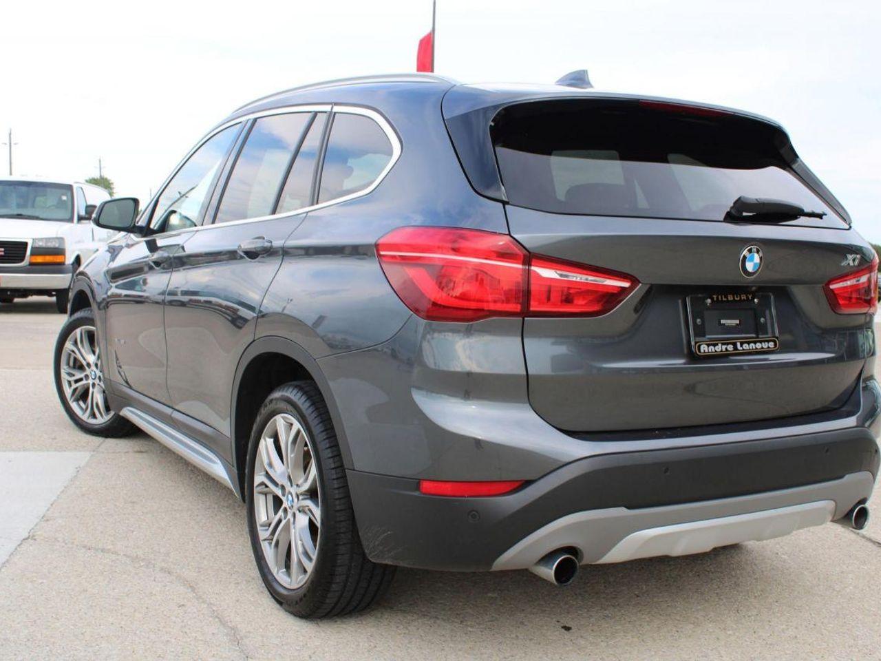 2018 BMW X1 Xdrive28i-2