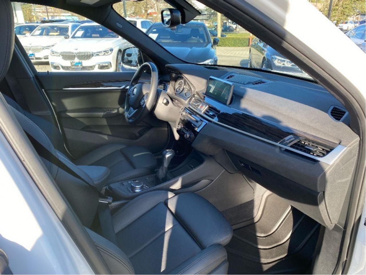2018 BMW X1 Xdrive28i-3