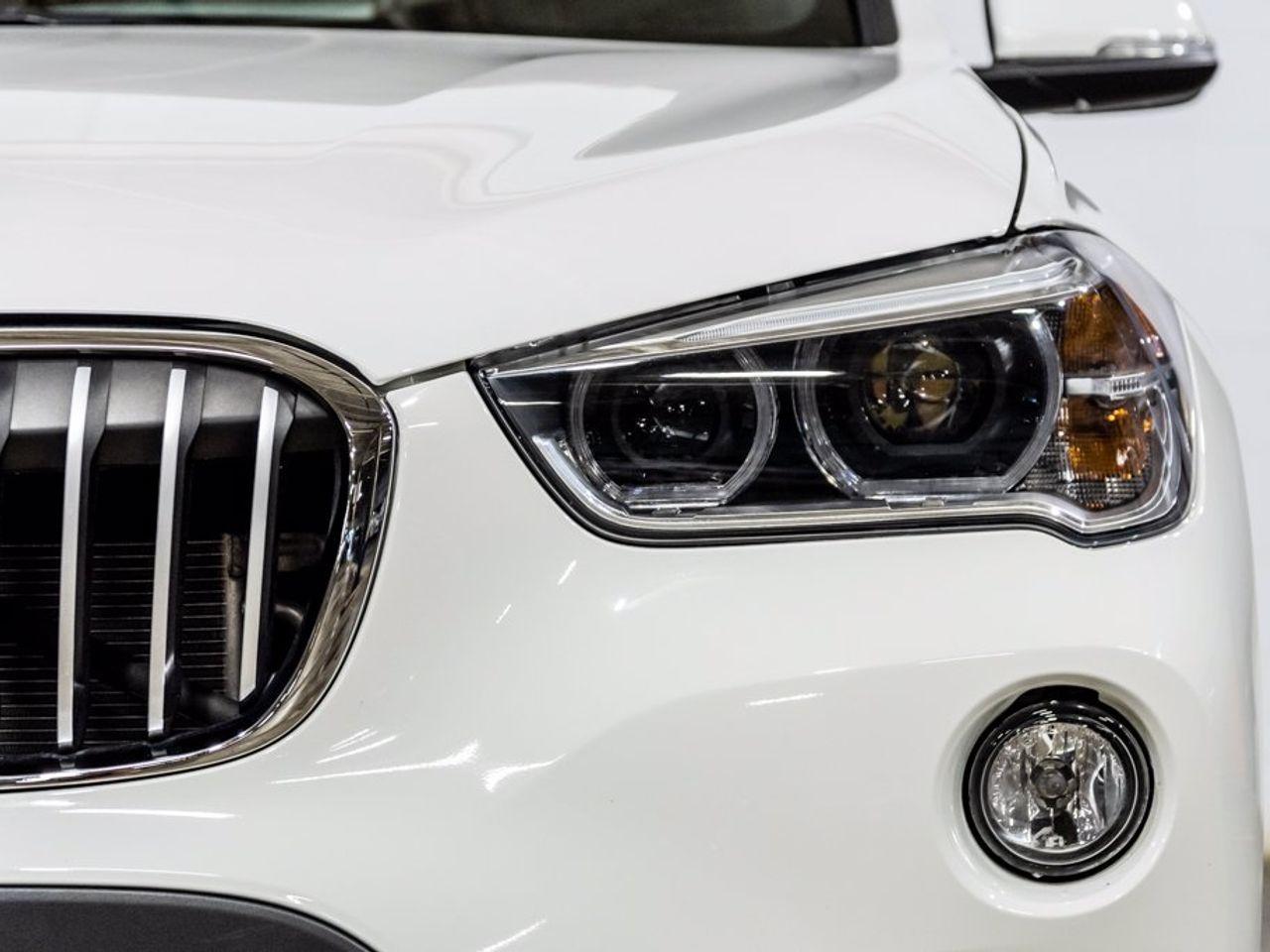 2018 BMW X1 Xdrive28i-4