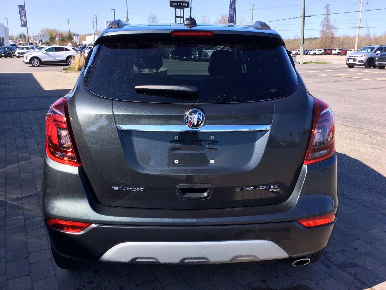 2018 Buick Encore Preferred-4