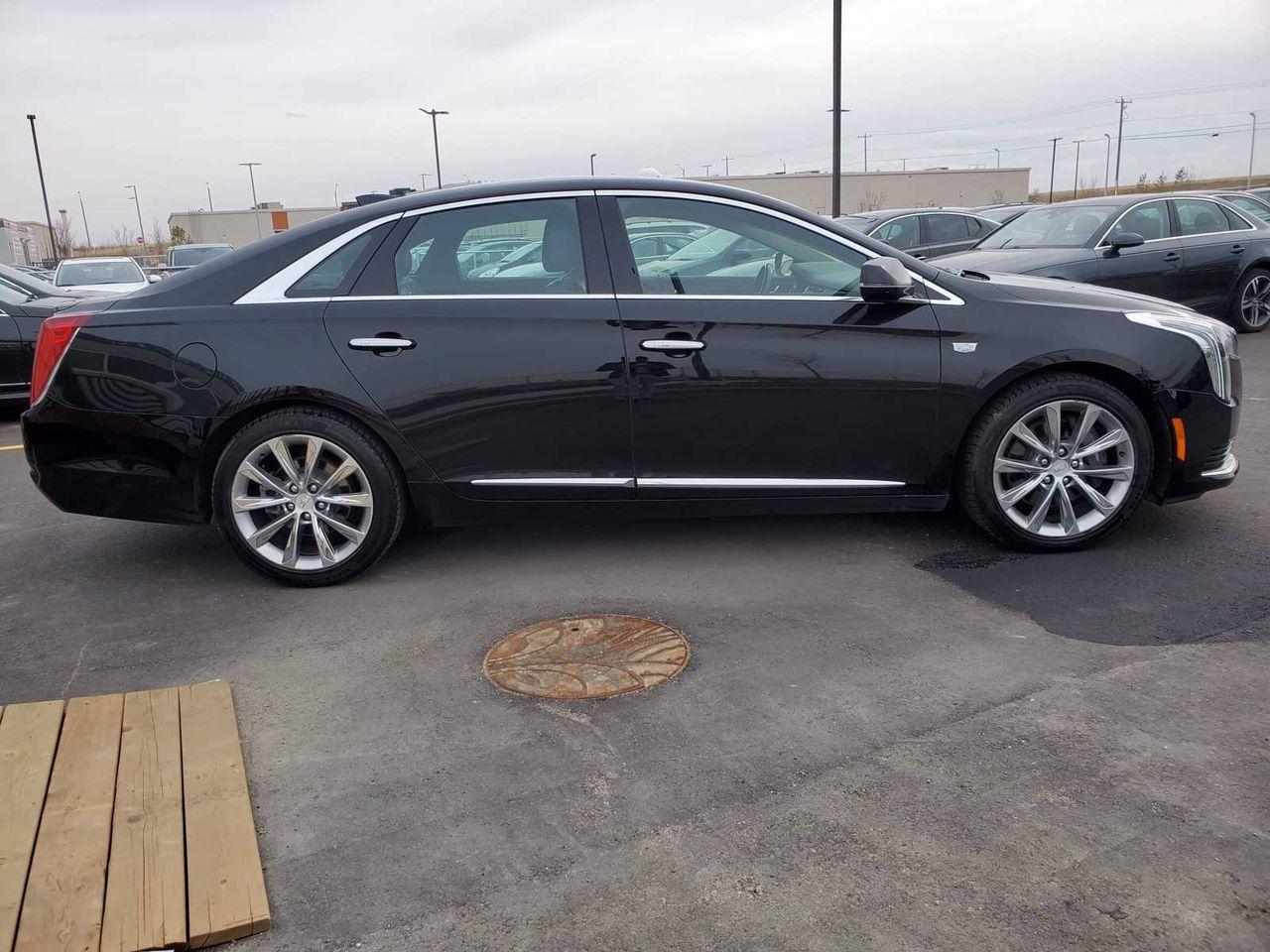 2018 Cadillac XTS Base-3