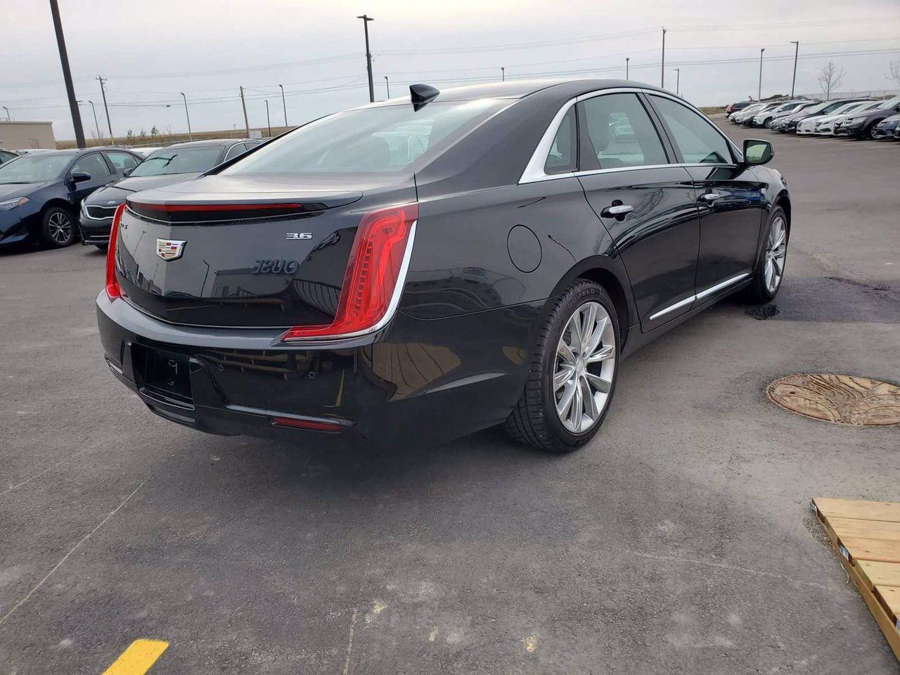2018 Cadillac XTS Base-4