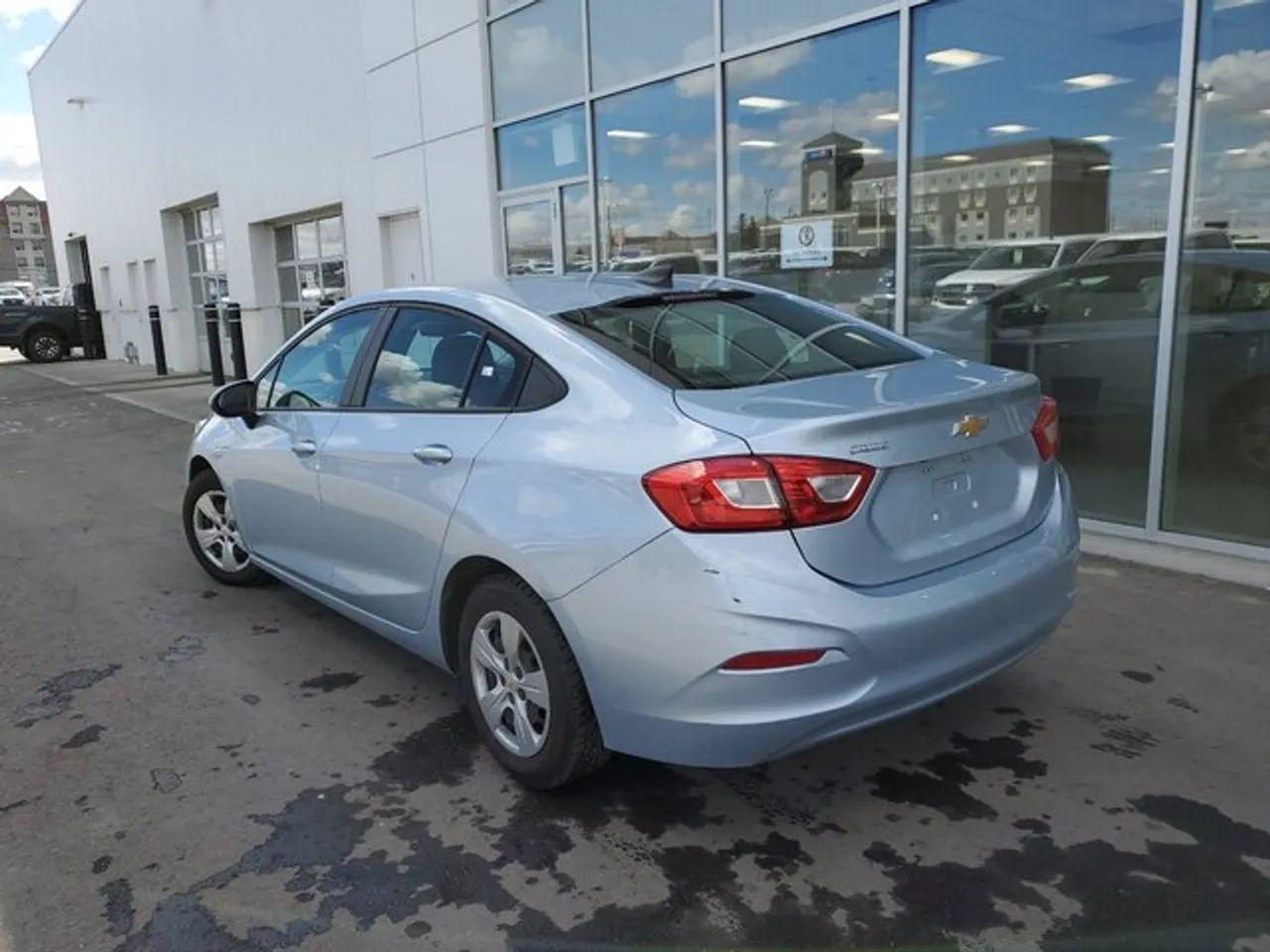 2018 Chevrolet Cruze LS-1