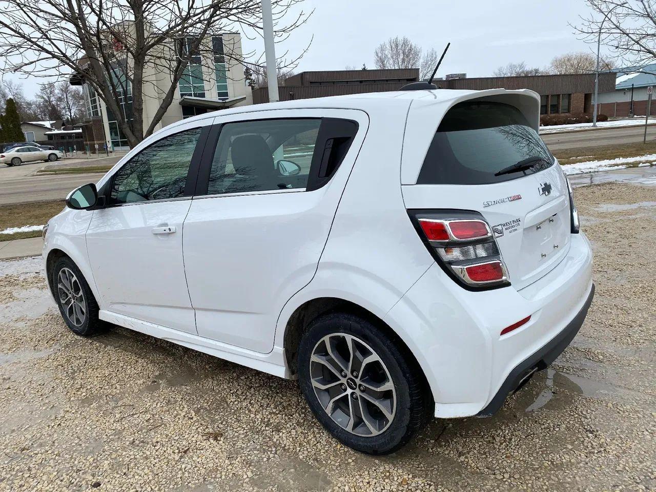 2018 Chevrolet Sonic LT-4