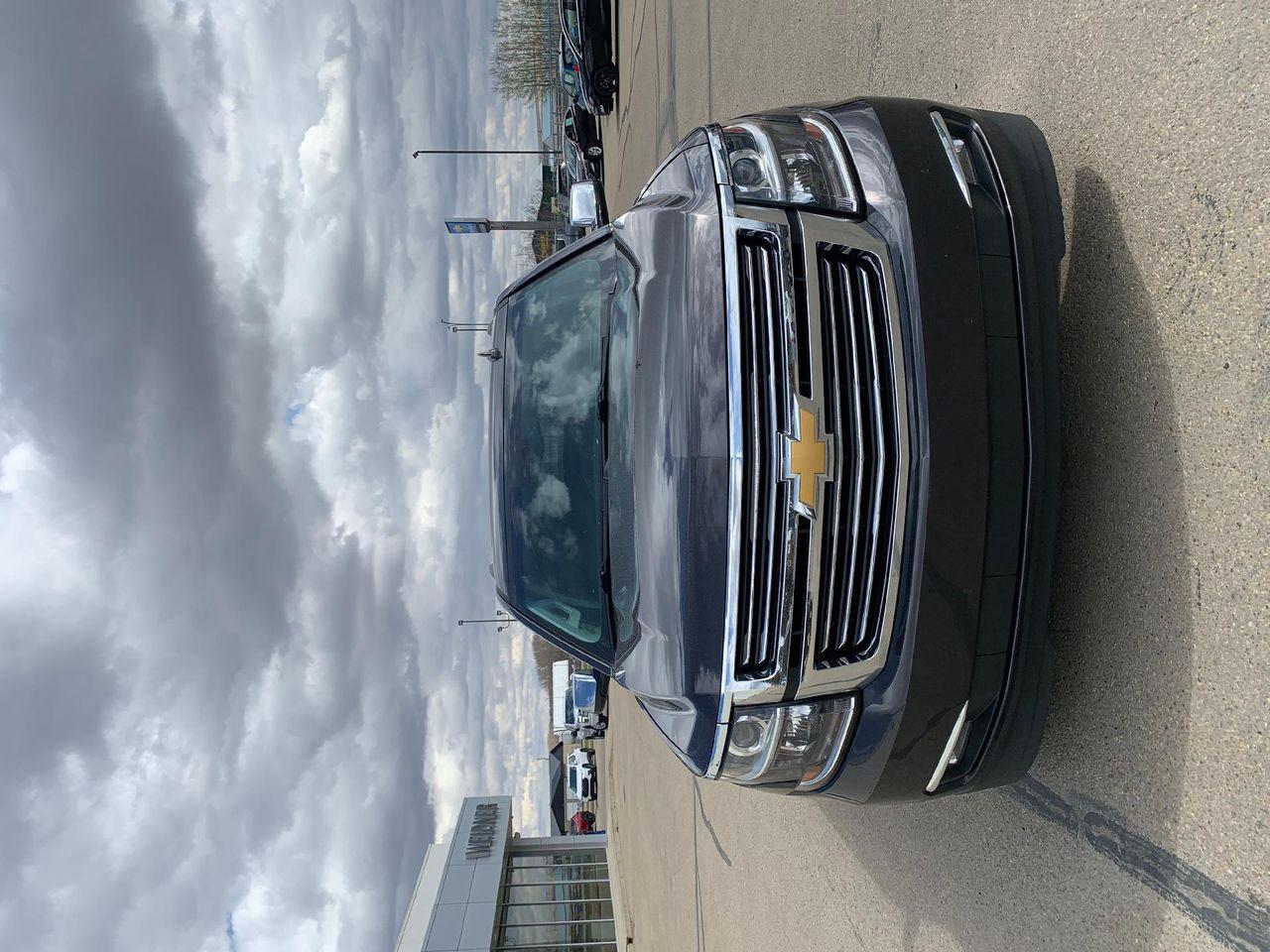 2018 Chevrolet Tahoe Premier-2