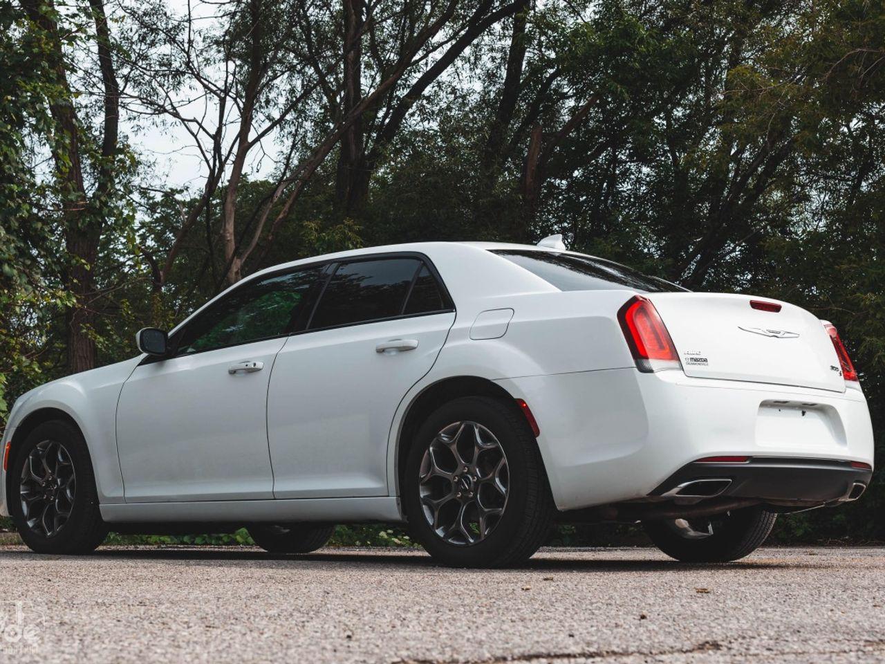2018 Chrysler 300 S-3