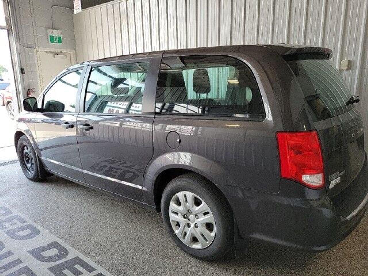 2018 Dodge Grand Caravan SE-2
