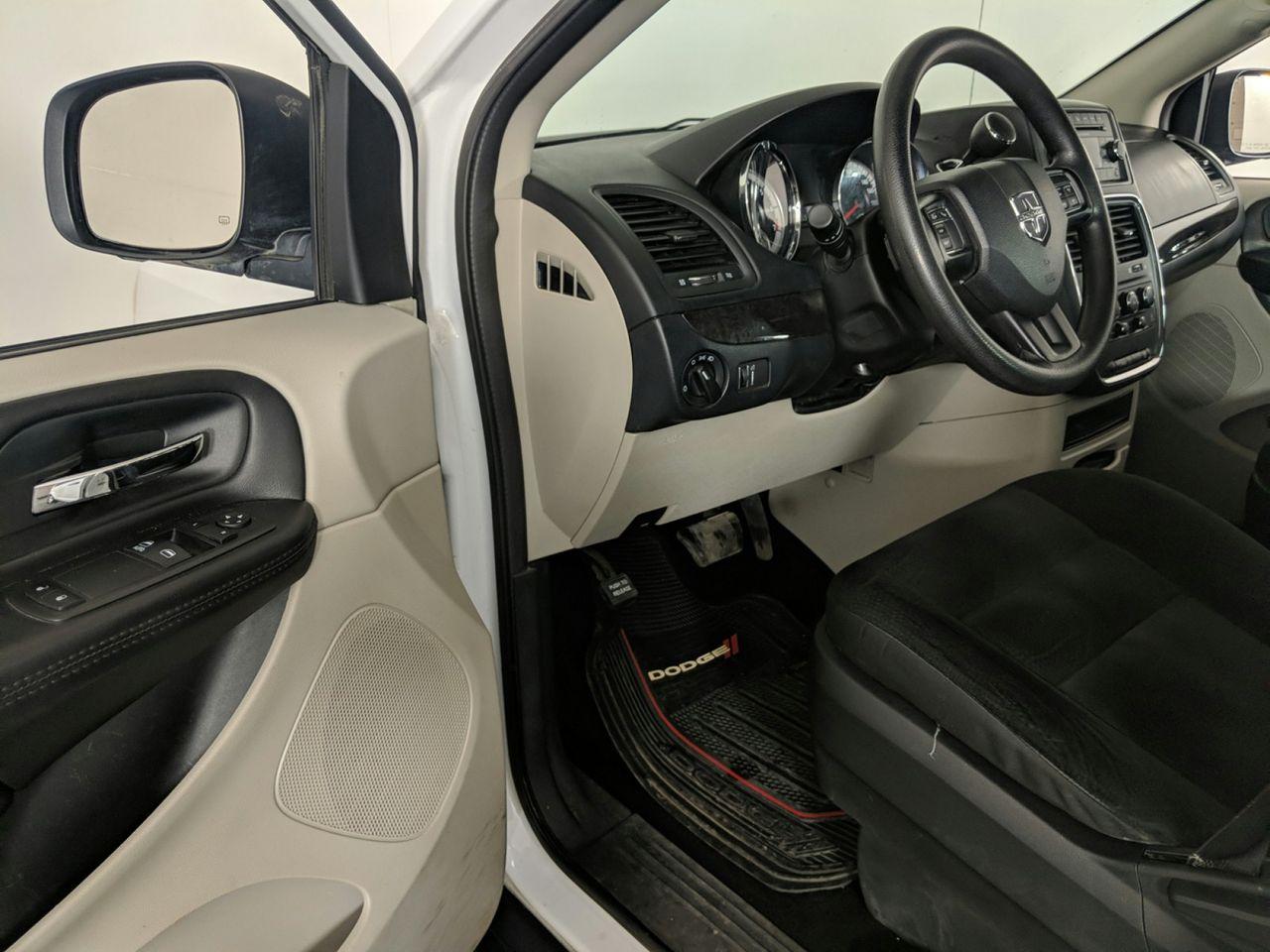2018 Dodge Grand Caravan SE-3