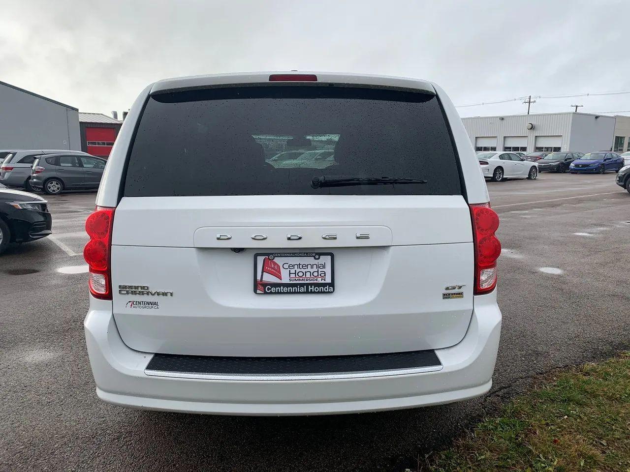 2018 Dodge Grand Caravan GT-3