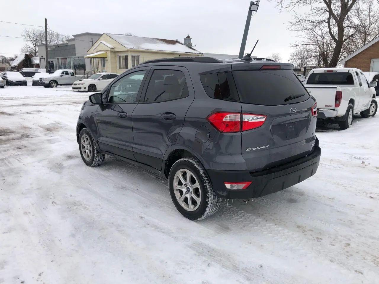 2018 Ford EcoSport SE-3
