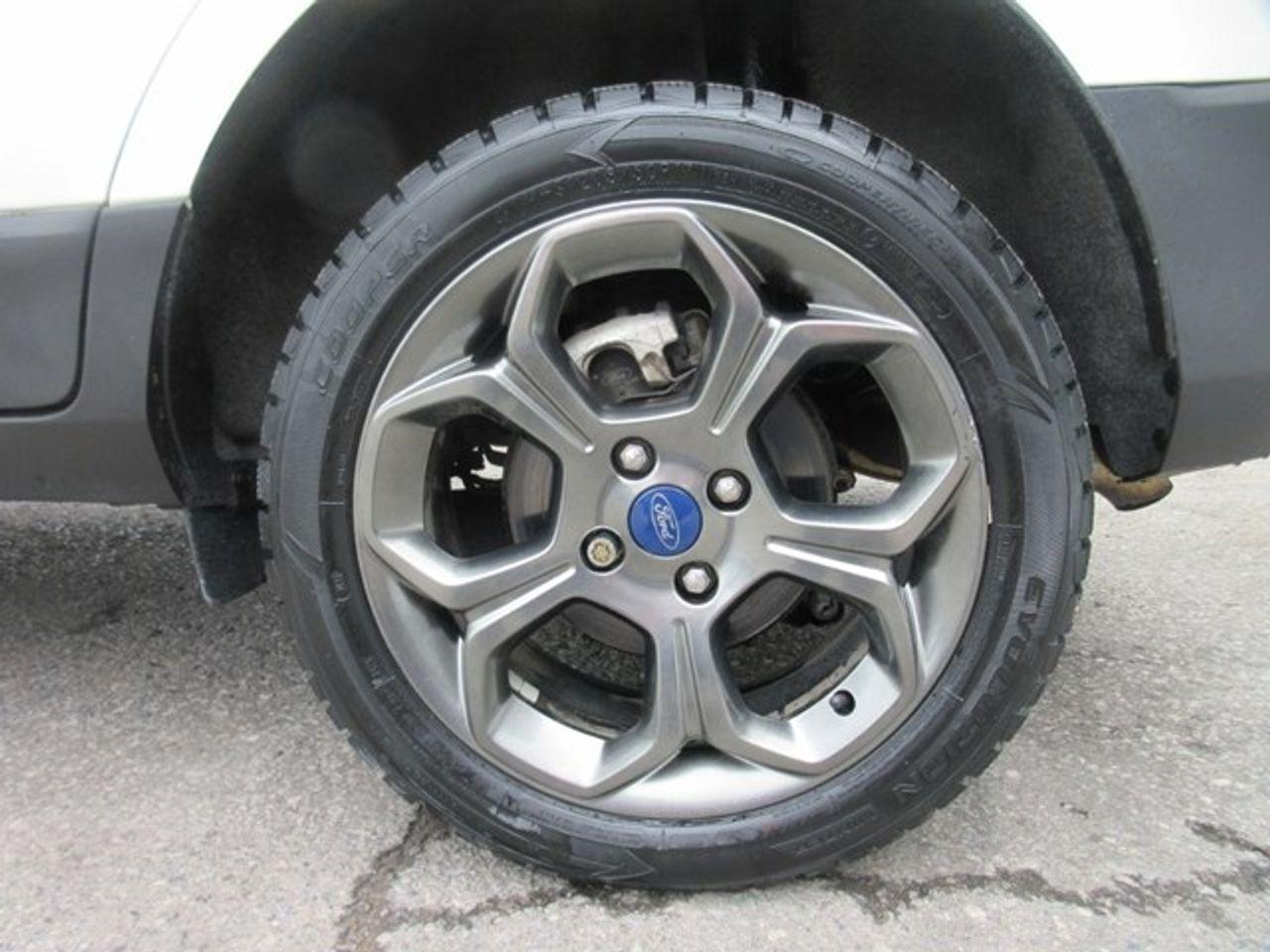 2018 Ford EcoSport SES-3