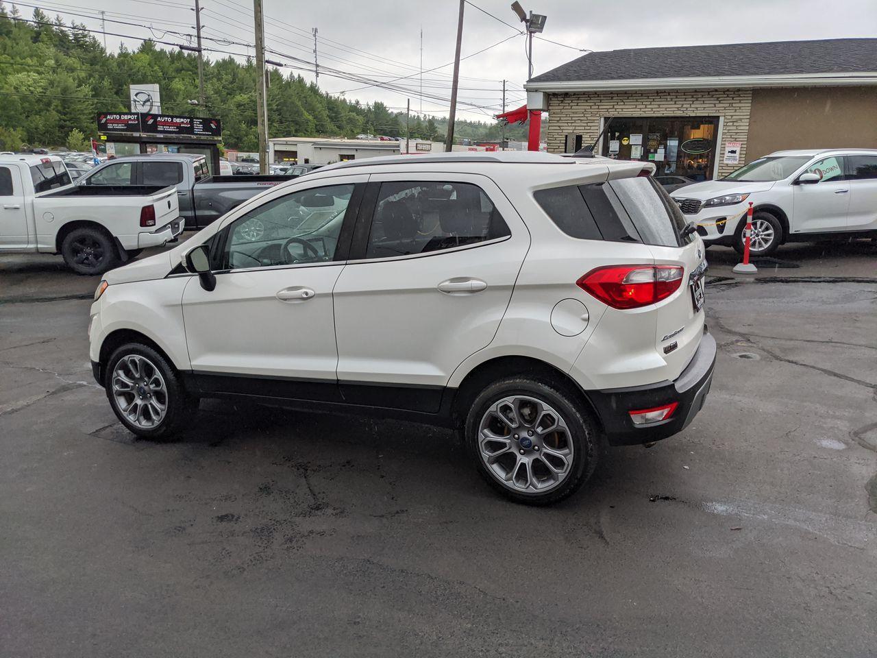 2018 Ford EcoSport Titanium-2