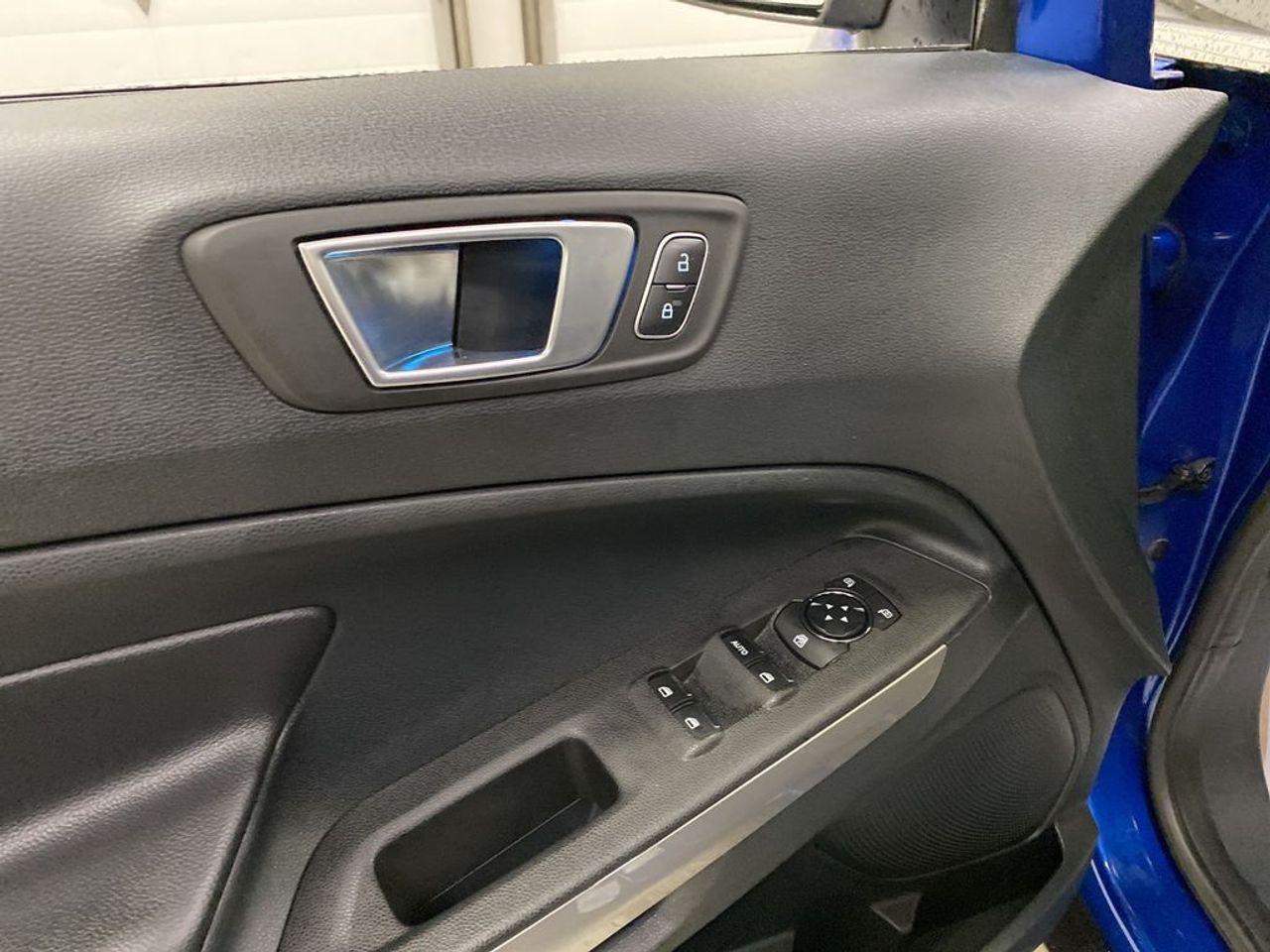 2018 Ford EcoSport Titanium-4