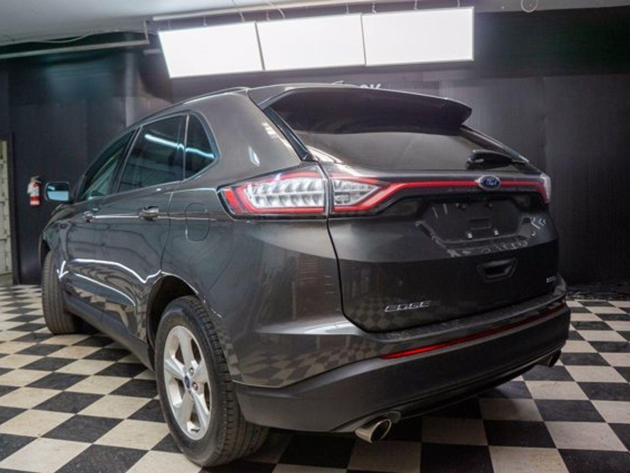 2018 Ford Edge SE-2