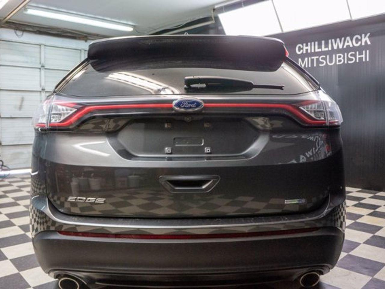 2018 Ford Edge SE-3