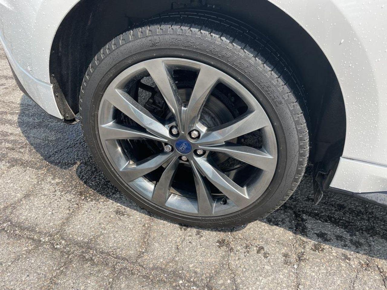 2018 Ford Edge Sport-3