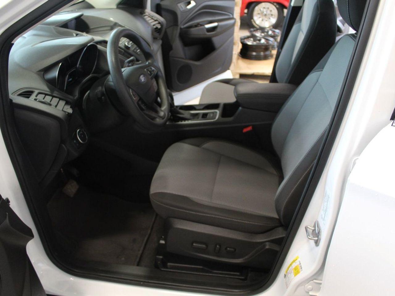 2018 Ford Escape SE-3