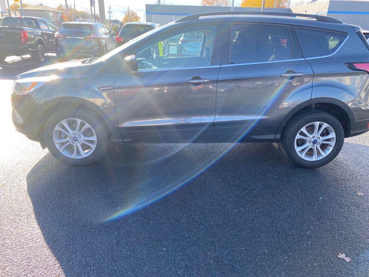 2018 Ford Escape SE-1