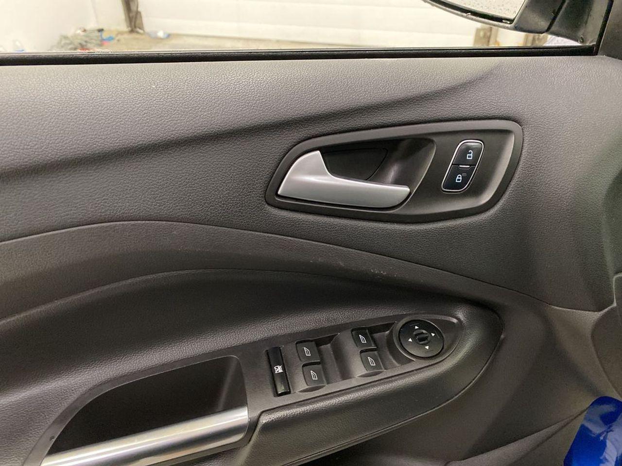 2018 Ford Escape SEL-4