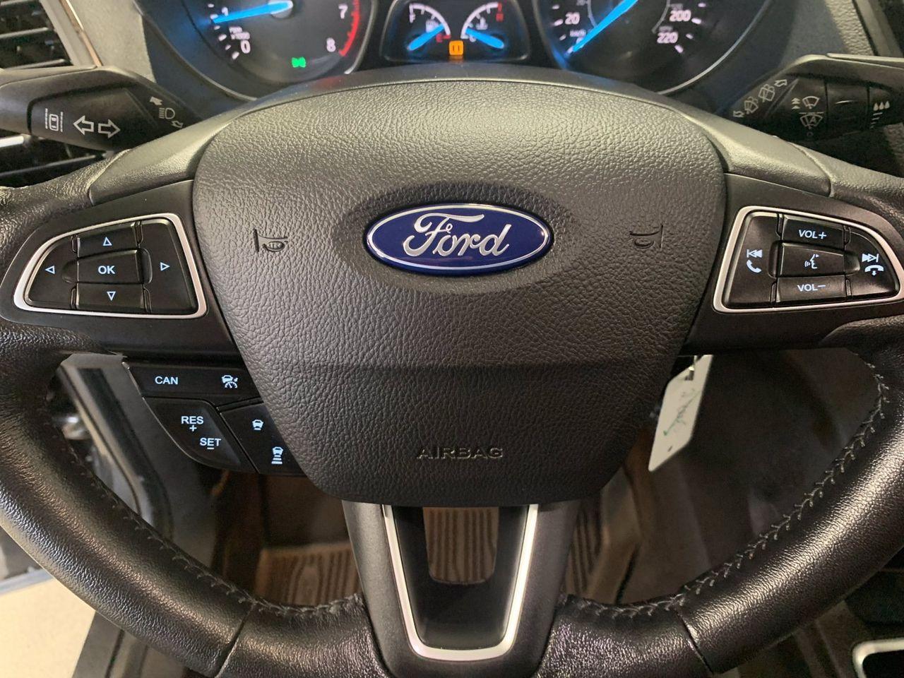 2018 Ford Escape SEL-4