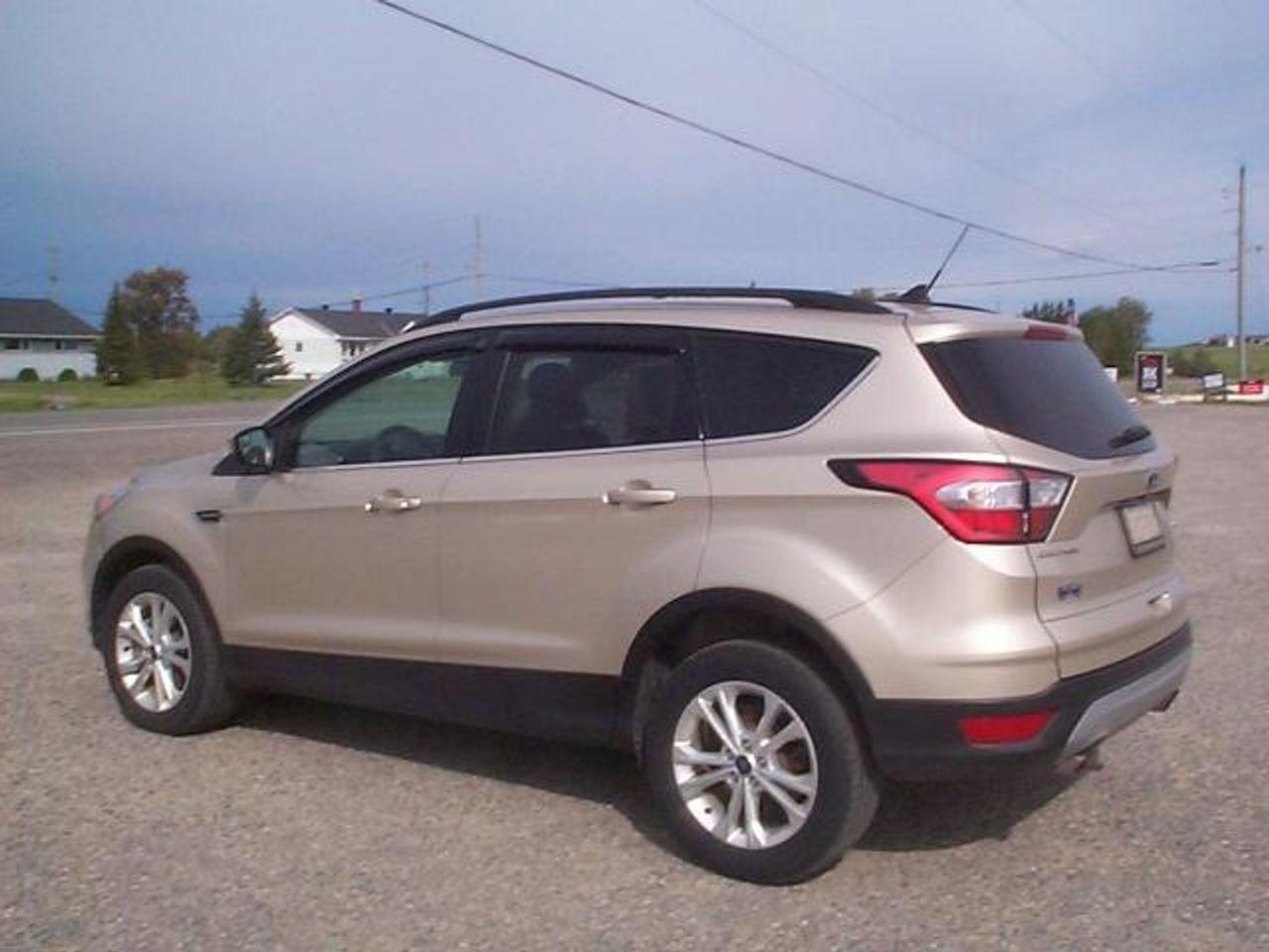 2018 Ford Escape SE-3