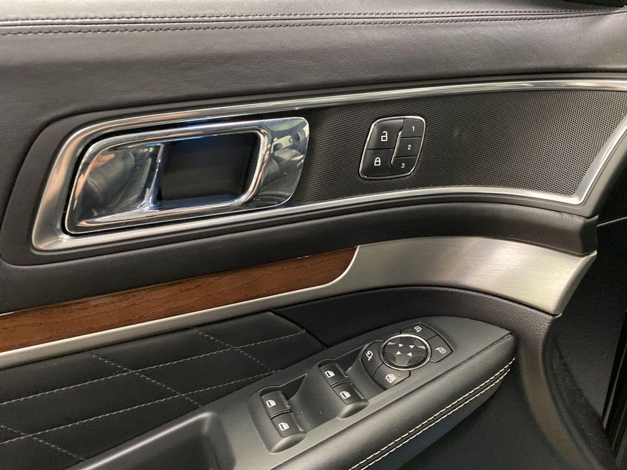 2018 Ford Explorer Platinum-4