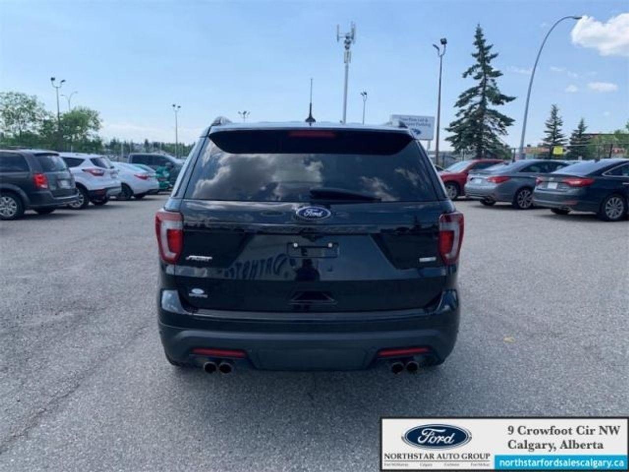 2018 Ford Explorer Sport-3