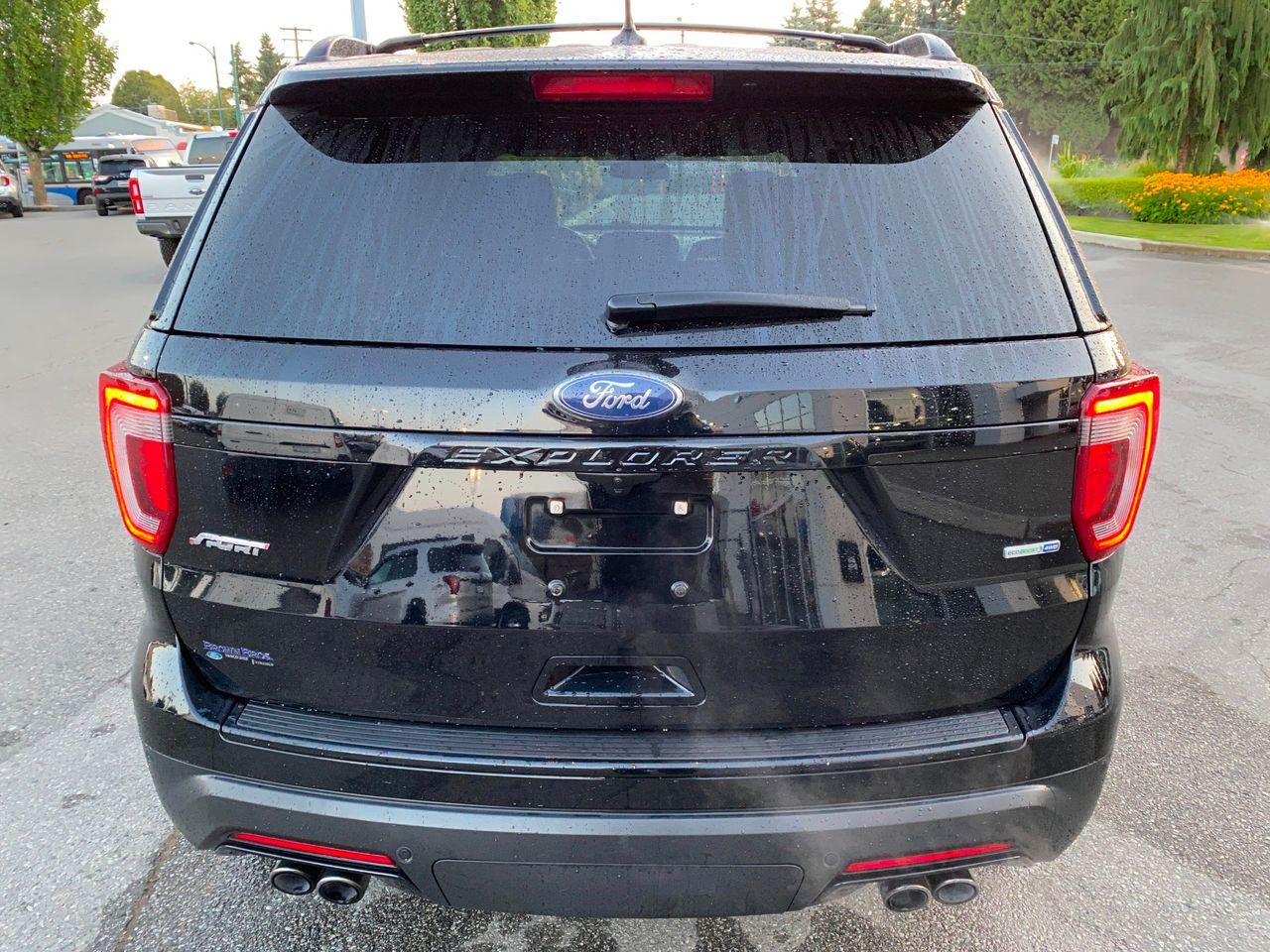 2018 Ford Explorer Sport-3