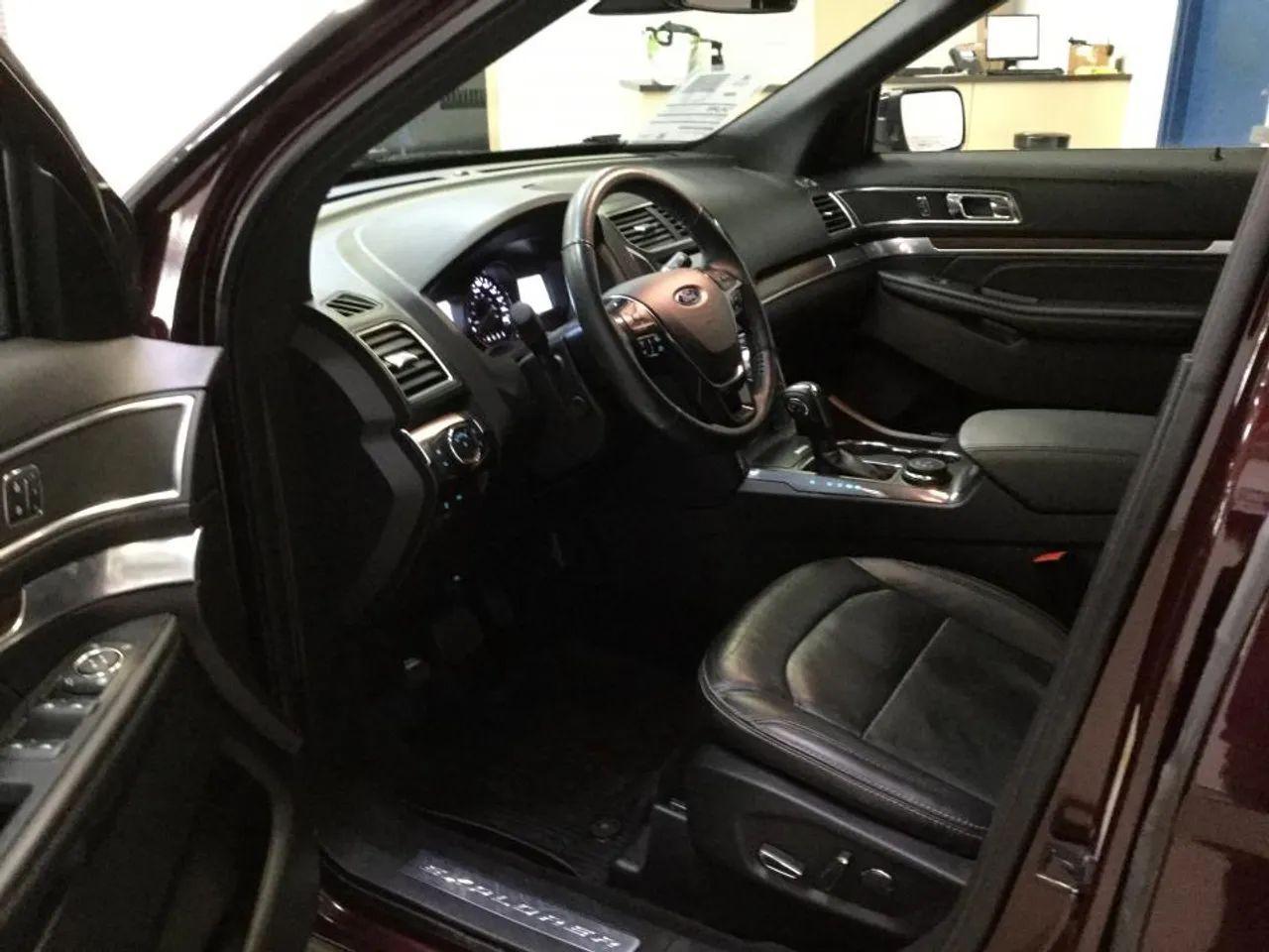 2018 Ford Explorer -3
