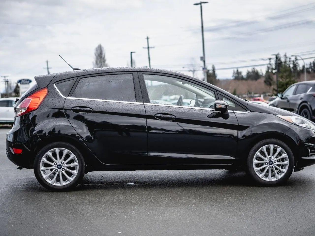 2018 Ford Fiesta Titanium-4
