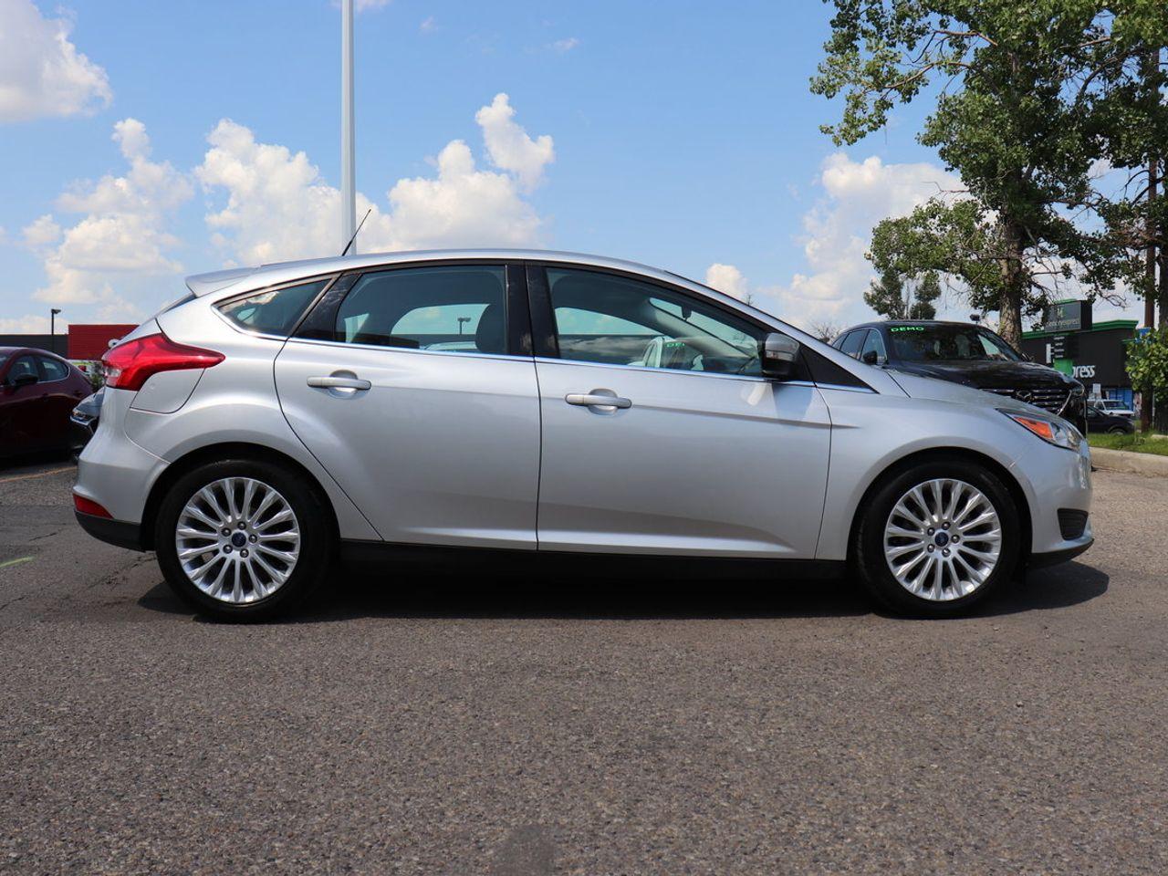 2018 Ford Focus SE-4