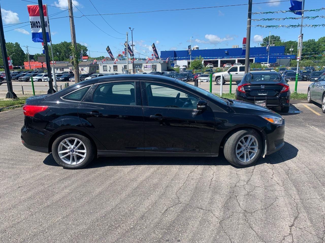 2018 Ford Focus SE-4