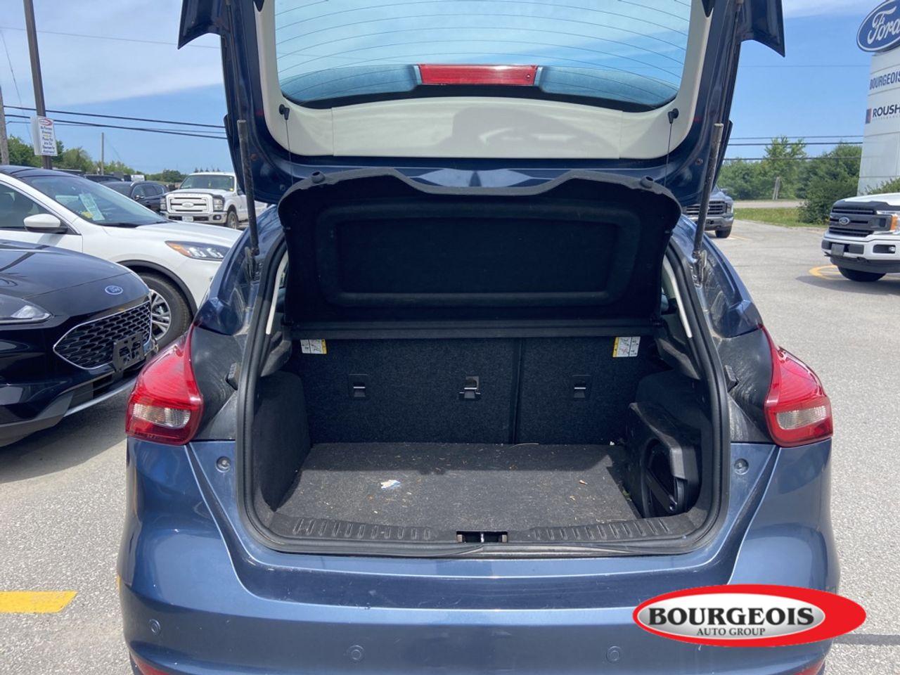2018 Ford Focus Titanium-3