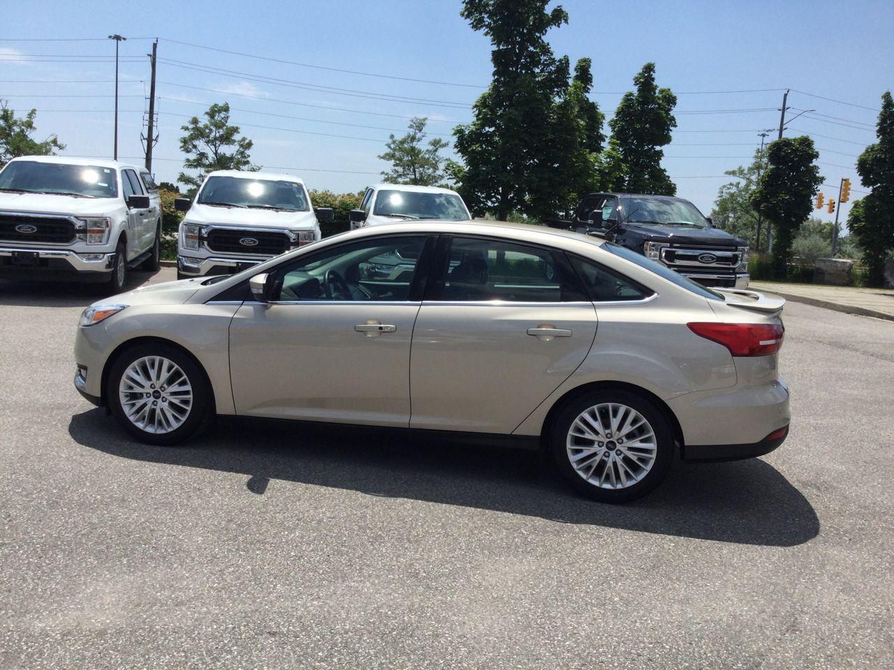 2018 Ford Focus Titanium-4
